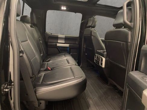 Used 2017 Ford F150 Lariat w/ Equipment Group 502A Luxury AWD/4WD image 24
