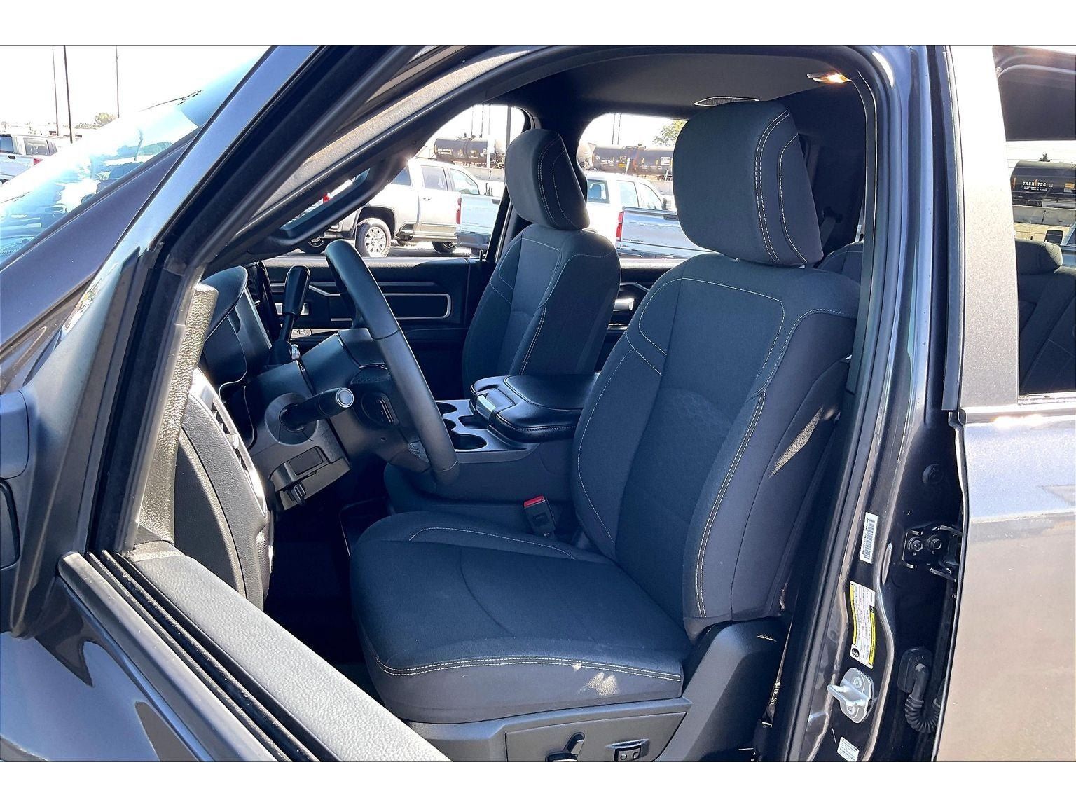 Used 2025 RAM 2500 Big Horn AWD/4WD image 26