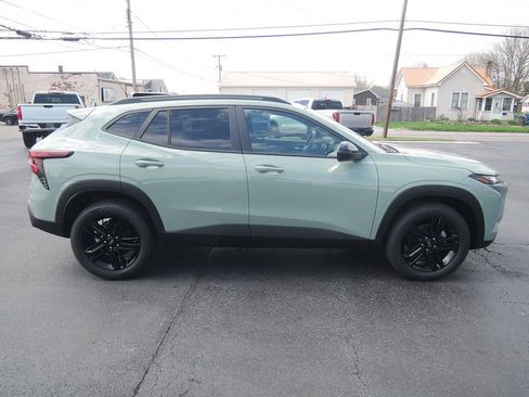 New 2026 Chevrolet Trax ACTIV w/ Driver Confidence Package FWD image 2