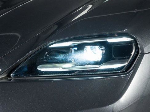 Used 2025 Porsche Taycan 4S image 12