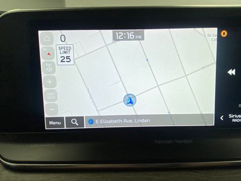 Used 2022 Kia Telluride SX w/ SX Prestige Package image 29