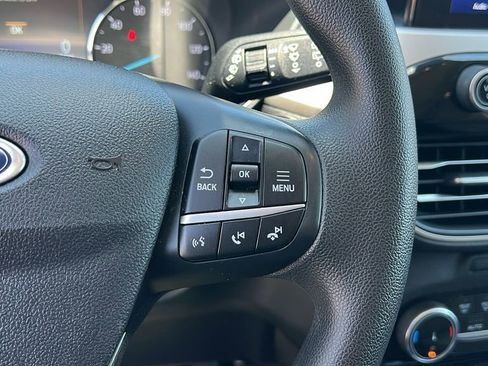 Certified 2022 Ford Escape SE FWD image 20