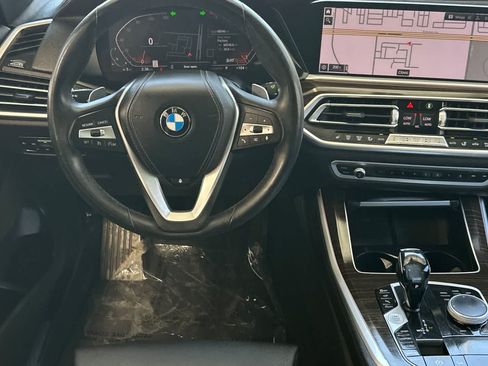 Used 2020 BMW X5 xDrive40i w/ Convenience Package AWD/4WD image 16