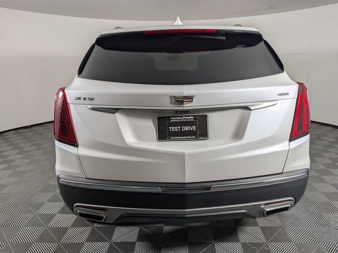 Used 2022 Cadillac XT5 Premium Luxury w/ Technology Package FWD image 6