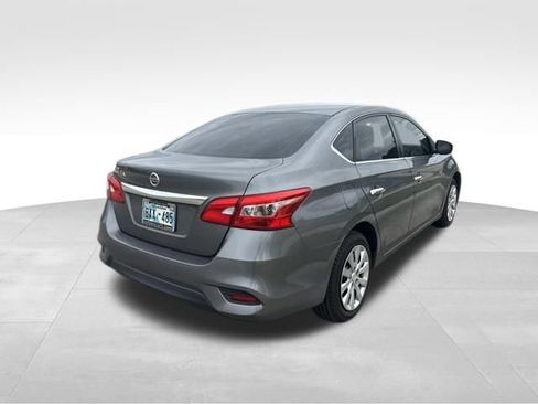 Used 2017 Nissan Sentra S FWD image 3