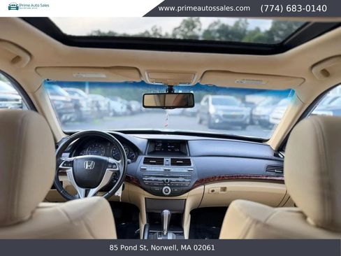 Used 2012 Honda Crosstour EX-L image 16