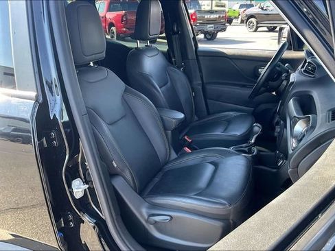 Used 2023 Jeep Renegade Limited AWD/4WD image 7