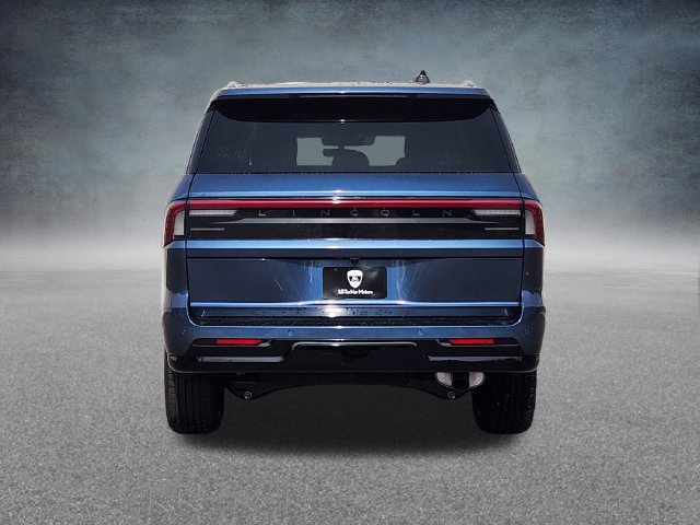 New 2027 Lincoln Navigator Reserve AWD/4WD image 6