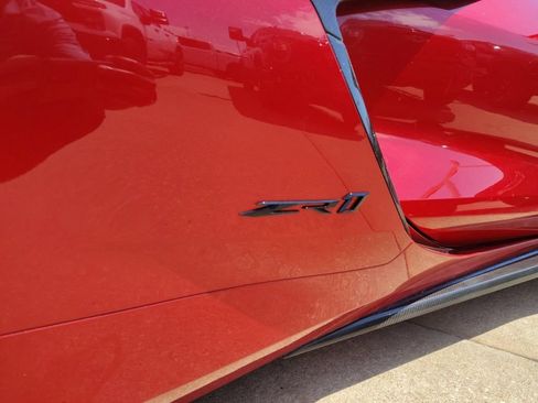 Used 2025 Chevrolet Corvette ZR1 w/ ZR1 Carbon Fiber Aero Package RWD image 8