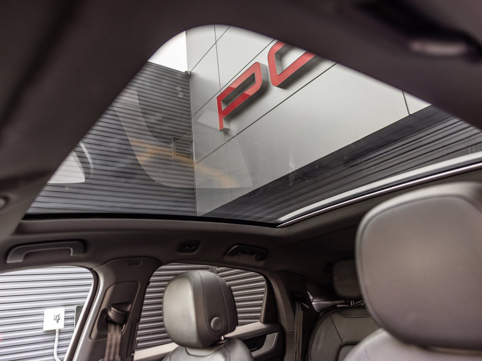 Certified 2024 Porsche Cayenne S AWD/4WD image 20