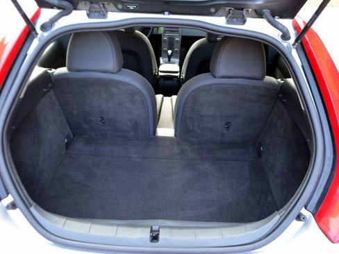 Used 2010 Volvo C30 T5 image 19