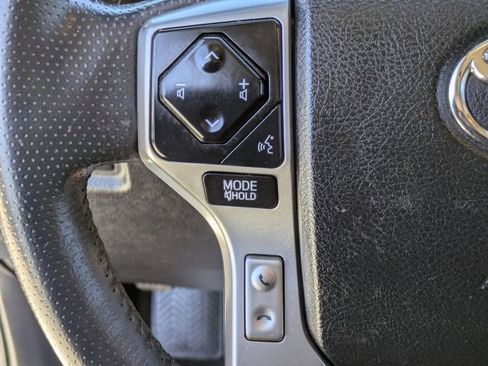 Used 2022 Toyota 4Runner Limited image 22