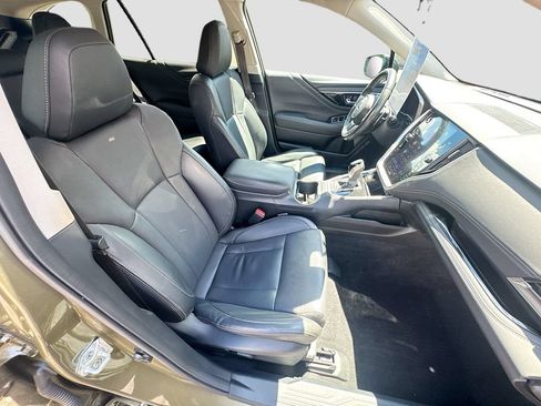 Used 2024 Subaru Outback Limited w/ Popular Package #2 AWD/4WD image 27