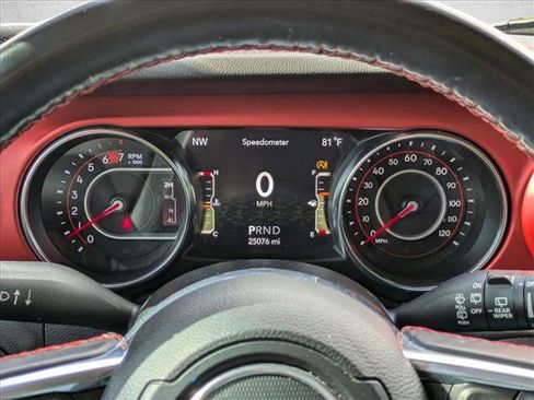 Used 2021 Jeep Wrangler Unlimited Rubicon image 11