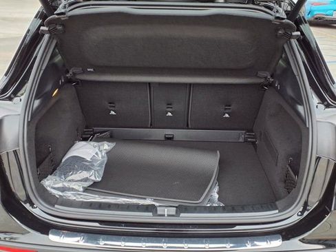 New 2026 Mercedes-Benz GLA 35 AMG 4MATIC image 22