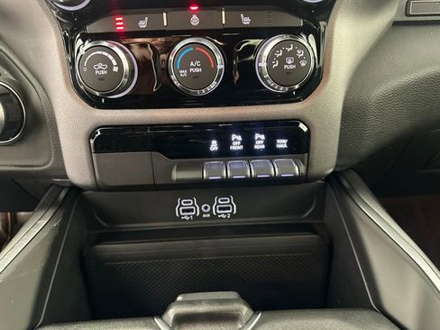 New 2026 RAM 1500 4x4 Crew Cab image 29