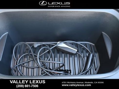 Used 2021 Tesla Model Y Long Range AWD/4WD image 21