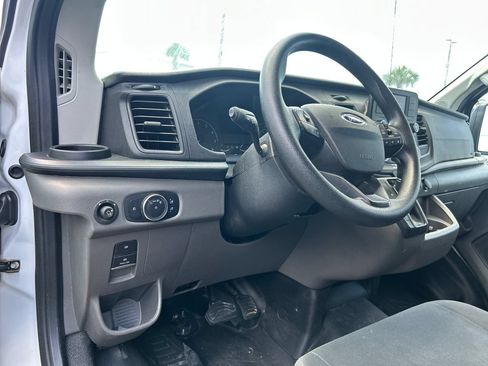 Used 2025 Ford Transit 250 Low Roof w/ Exterior Upgrade Package RWD image 10