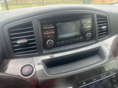 Used 2012 Nissan Quest SL FWD image 4