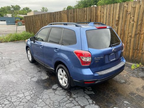 Used 2016 Subaru Forester 2.5i Premium w/ All-Weather Package AWD/4WD image 7