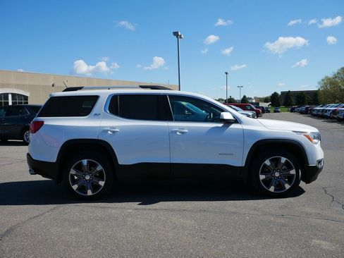 Used 2019 GMC Acadia SLT w/ LPO, Floor Liner Package AWD/4WD image 11