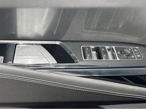New 2026 Cadillac Escalade V w/ LPO, ONYX Package AWD/4WD image 36