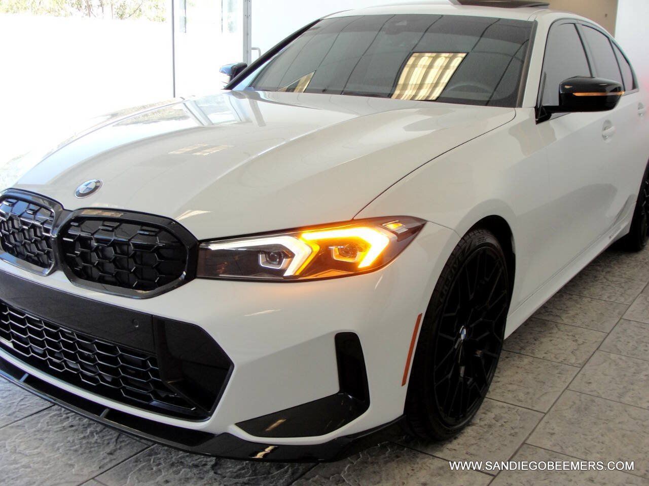 Used 2023 BMW 330i Sedan w/ M Sport Package RWD image 58
