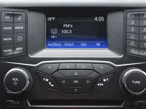 Used 2017 Ford Fusion SE image 25