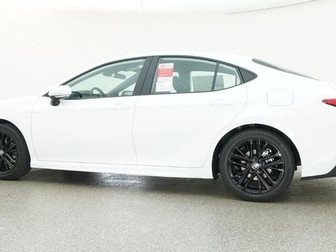 New 2026 Toyota Camry SE image 20