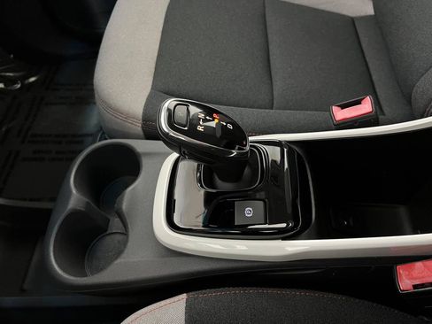 Used 2019 Chevrolet Bolt LT image 21
