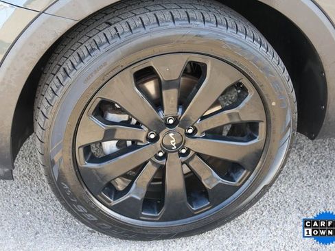 Used 2022 Kia Telluride S image 7