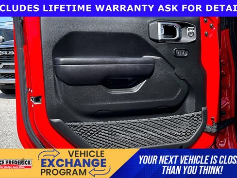 Used 2021 Jeep Wrangler Unlimited Sport AWD/4WD image 19