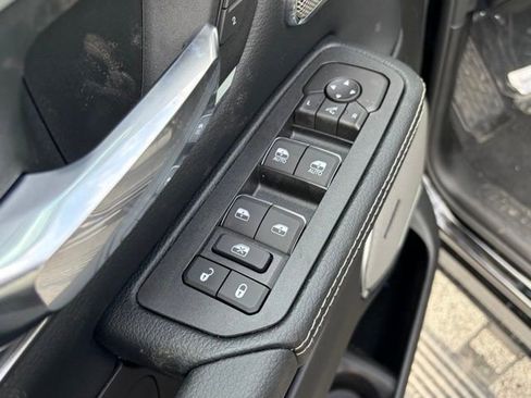 New 2026 RAM 1500 Laramie w/ Night Edition AWD/4WD image 13