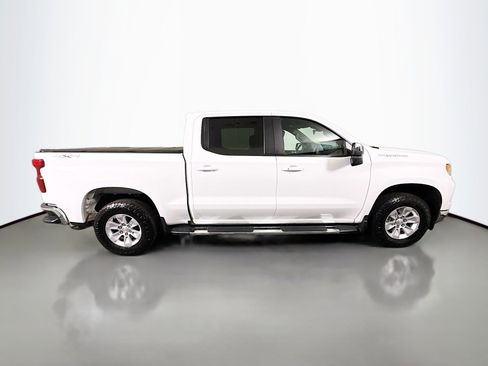 Used 2023 Chevrolet Silverado 1500 LT image 11