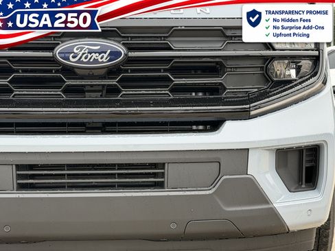 New 2026 Ford Expedition Active RWD image 9