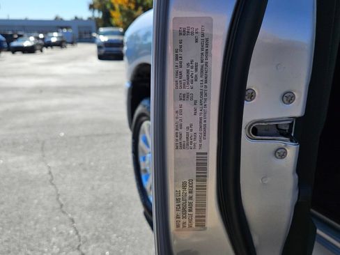New 2026 RAM 2500 Big Horn AWD/4WD image 16
