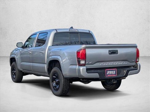 Used 2022 Toyota Tacoma SR image 7