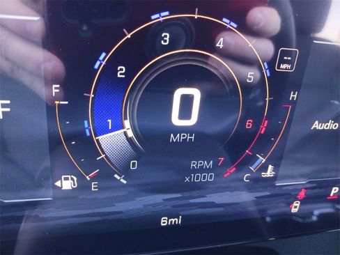 New 2026 Chevrolet Traverse LT image 19