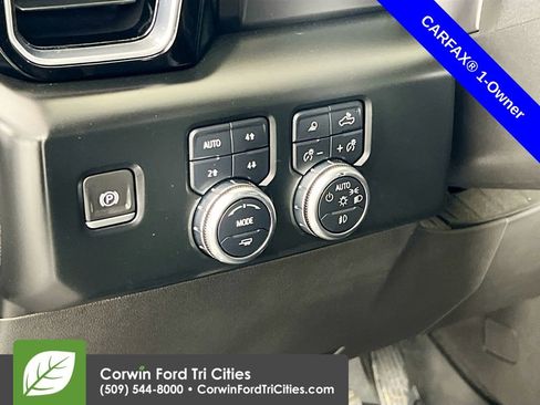 Used 2022 GMC Sierra 1500 Denali AWD/4WD image 19