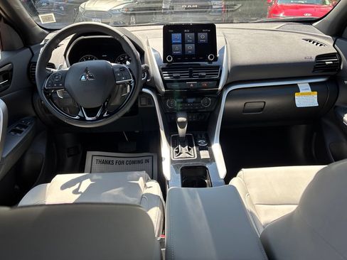 Used 2024 Mitsubishi Eclipse Cross SEL AWD/4WD image 23