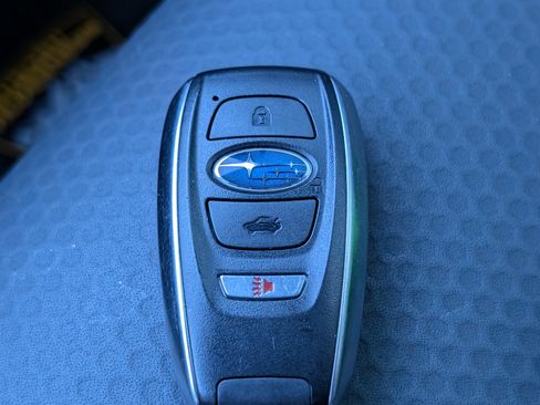 Used 2025 Subaru Forester Wilderness w/ Convenience Package AWD/4WD image 32