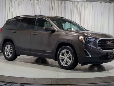 Used 2019 GMC Terrain SLE image 2