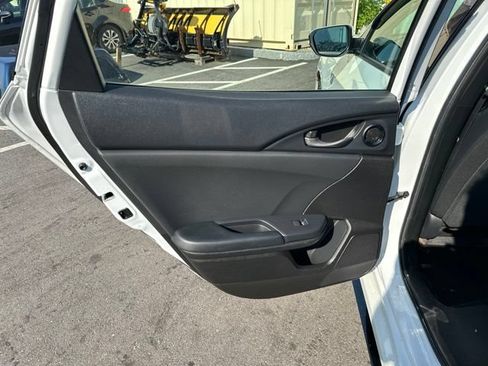 Used 2021 Honda Civic Sport image 13