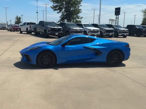Used 2026 Chevrolet Corvette Stingray Coupe w/ 1LT RWD image 6