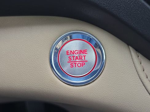 Used 2021 Acura RDX FWD image 25