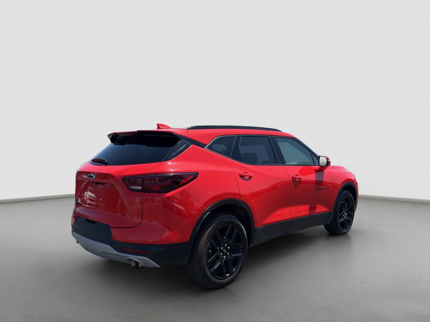 Used 2025 Chevrolet Blazer LT w/ Sound & Technology Package FWD image 6