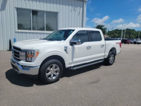 Used 2021 Ford F150 Lariat AWD/4WD image 1