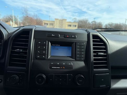 Used 2018 Ford F150 XL w/ Equipment Group 101A Mid image 11