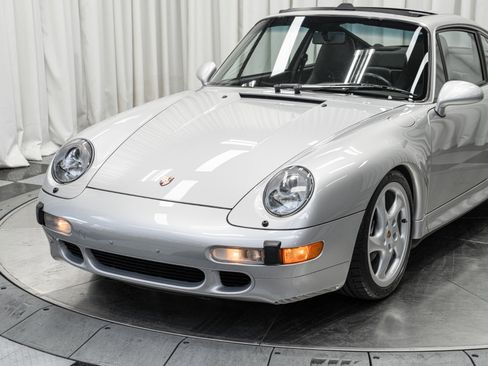 Used 1998 Porsche 911 GT3 RS image 53
