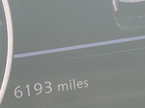 Used 2025 Nissan Rogue S image 11